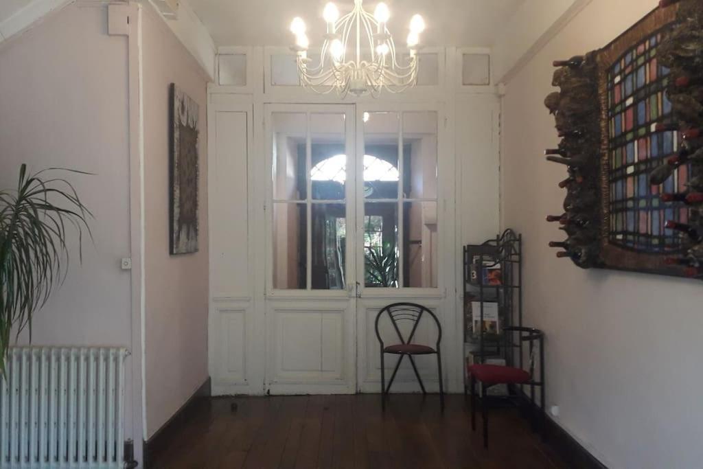 Magnifique Maison De Maitre Du 18E Avec Jardin Люс-Сен-Совёр Экстерьер фото